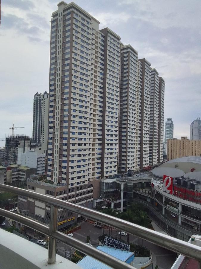 Birch Tower Aparthotel Manila Exterior photo